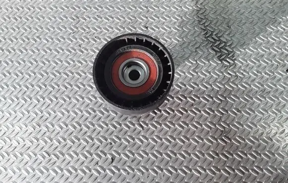 Renault Espace III Belt tensioner pulley 