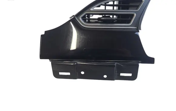 Dashboard side air vent grill/cover trim