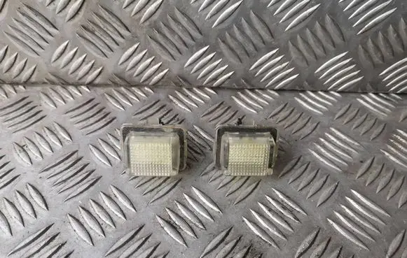 Mercedes-Benz SL R231 Number plate light