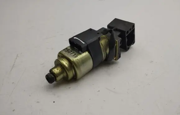 Infiniti FX Seat adjustment motor 