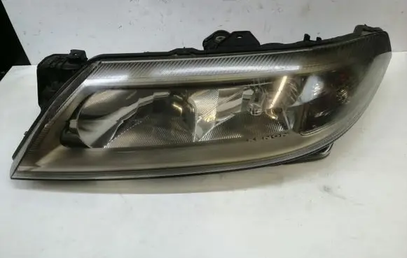 Renault Laguna II Headlight/headlamp 8200163323