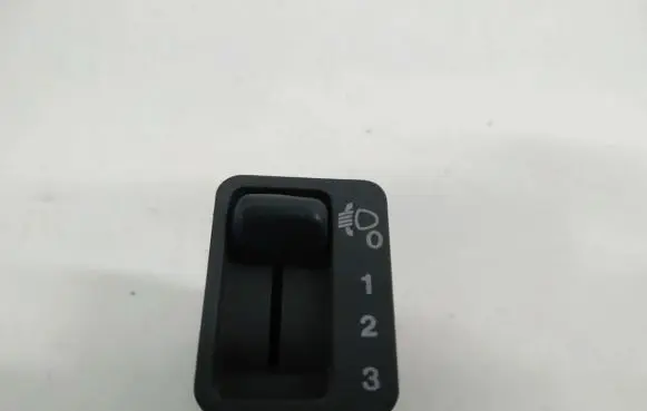 Land Rover Freelander Interior fan control switch 01630