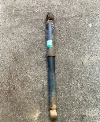 Suzuki Grand Vitara II Rear shock absorber/damper 4170065J00