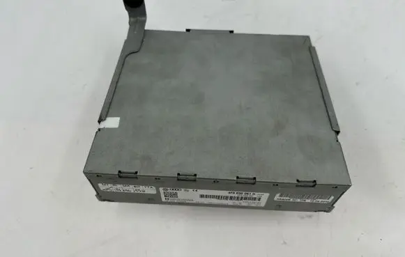 Volkswagen Touareg II Radio/CD/DVD/GPS head unit 4F0035061