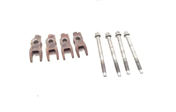 Ford Focus Fuel Injector clamp holder 