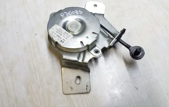 Peugeot 3008 I Tailgate check strap stopper 9683313980