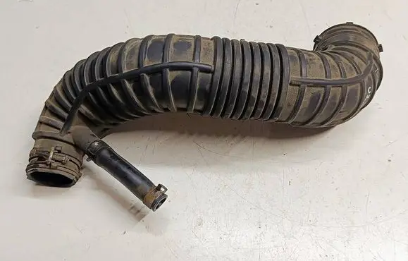Hyundai ix35 Air intake hose/pipe 281382S000U3 281382S000