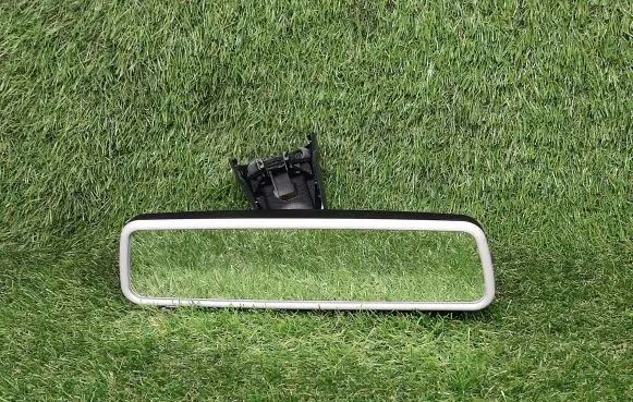Volkswagen Tiguan Allspace Rear view mirror (interior)