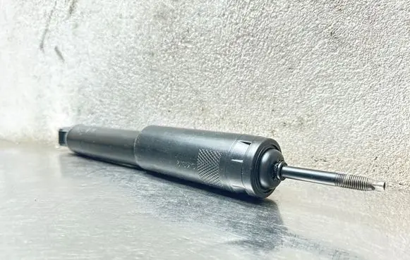 Opel Frontera B Front shock absorber/damper 97179442