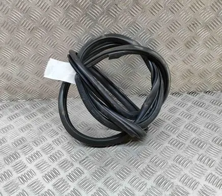 Lexus UX Rubber seal front coupe door 6786276020