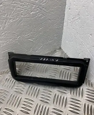 Chrysler Voyager Radio/GPS head unit trim 