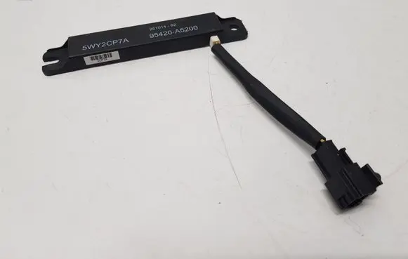 Hyundai Santa Fe Interior comfort aerial antenna 95420A5200