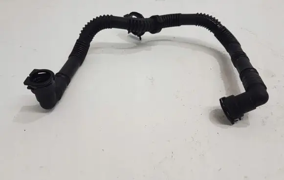 Peugeot 3008 I Engine coolant pipe/hose