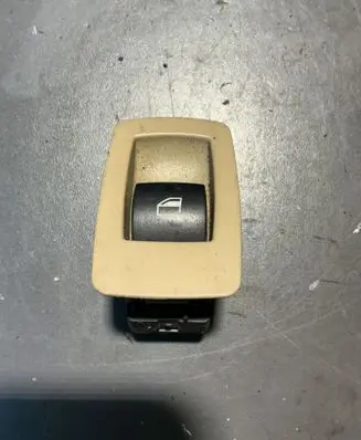 BMW X5 E70 Electric window control switch 15979800