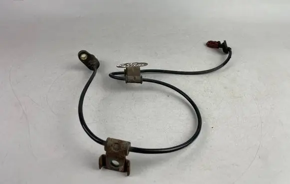 Subaru Legacy ABS brake wheel speed sensor 27540AE020