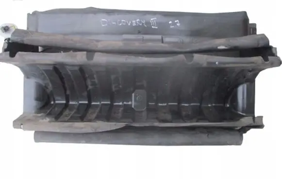 Land Rover Discovery 3 - LR3 Other engine bay part