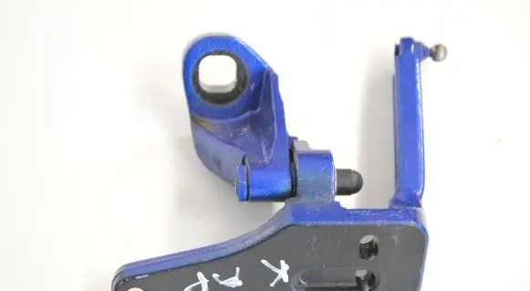 Aston Martin DB11 Engine bonnet/hood hinges