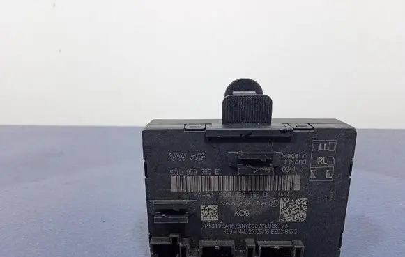 Volkswagen PASSAT CC Other control units/modules 5Q0959395B