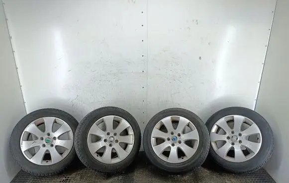 Skoda Superb B6 (3T) R16 alloy rim