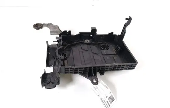 Battery bracket