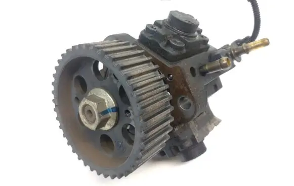 Alfa Romeo 159 Fuel injection high pressure pump 0445010185 55209062 0928400680