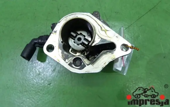 Volvo S40, V40 Vacuum pump IMPRK552645