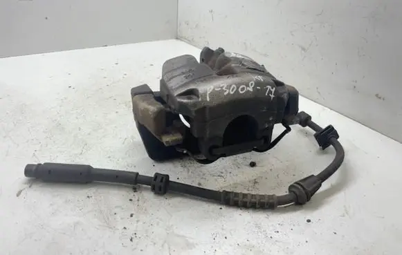 Peugeot 3008 II Front brake caliper
