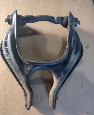 Mercedes-Benz 250 280 W108 Front lower control arm/wishbone