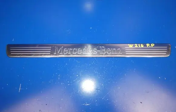 Mercedes-Benz B W246 W242 Foot area side trim B6G10Z