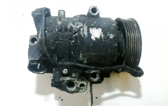 Volkswagen Polo Air conditioning (A/C) compressor (pump) 6q0820803g 447220894