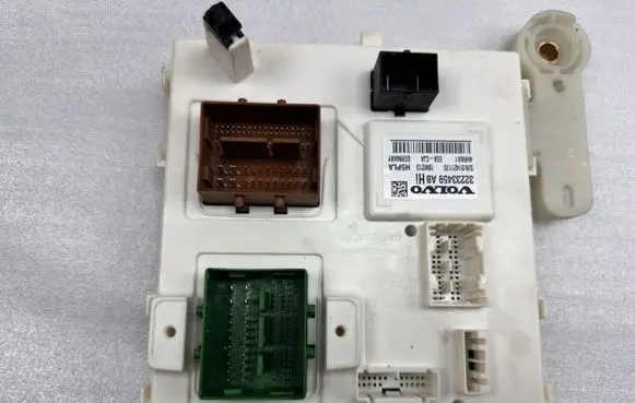 Volvo XC90 Comfort/convenience module 32233459