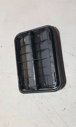 Dacia Jogger Quarter panel pressure vent 7700838358