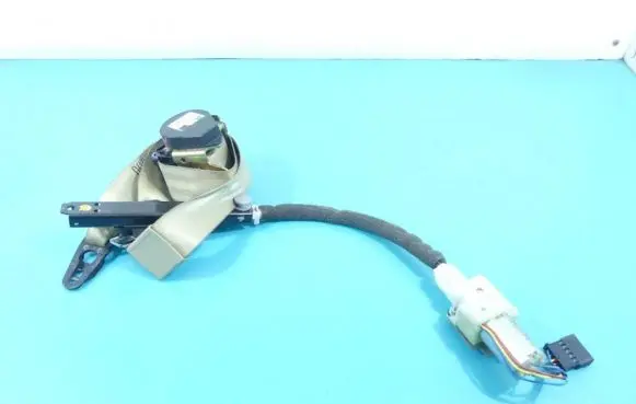Audi A8 S8 D3 4E Front seatbelt 601782800 IMPRK1037944