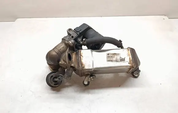 BMW 5 F10 F11 EGR valve cooler 7805446