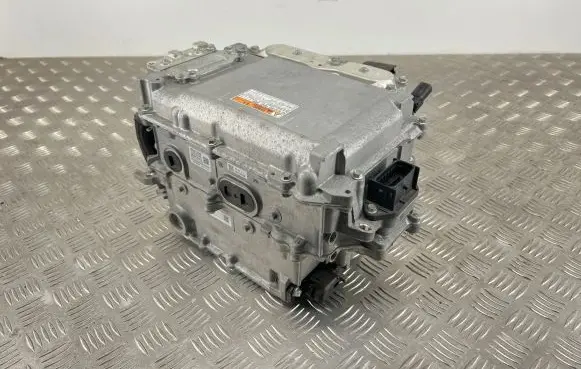 Lexus IS III XE30 Voltage converter inverter G920053012 2321001230 22521153012155