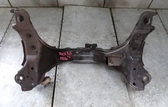 Ford Maverick Engine mount bracket 