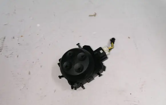 Mercedes-Benz E W212 Rain sensor A2048702658