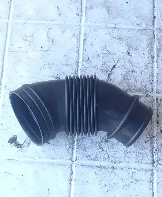 Audi A8 S8 D3 4E Air intake duct part 4E0145747E 4E0145711