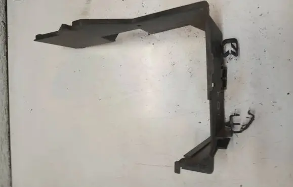 Volvo V50 Battery tray heat shield 3M5110757