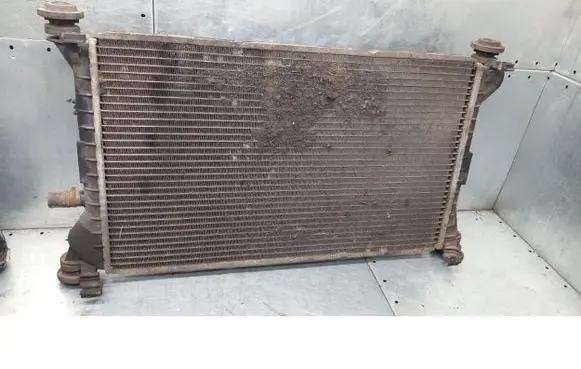 Ford Focus C-MAX Coolant radiator