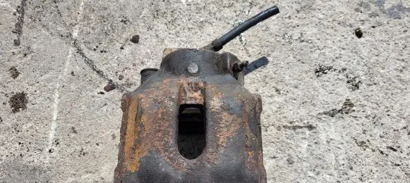 Land Rover Range Rover L322 Front brake caliper 2395895833405