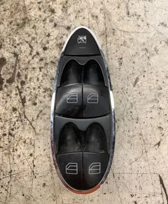 Mercedes-Benz E W211 Electric window control switch SWF501703 A2118219951 1710404005