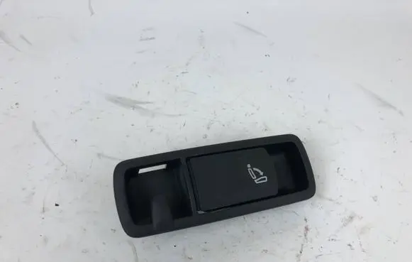 Audi RS5 Seat back rest control lever/handle 8P7885693