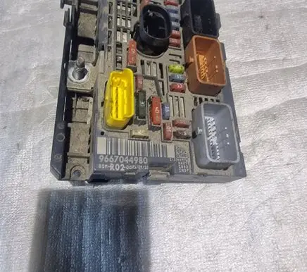 Citroen C5 BSM Control unit 9667044980 BSMR0200