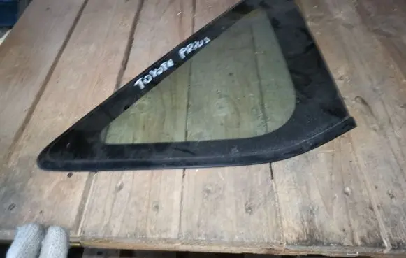 Toyota Prius (XW20) Rear side window