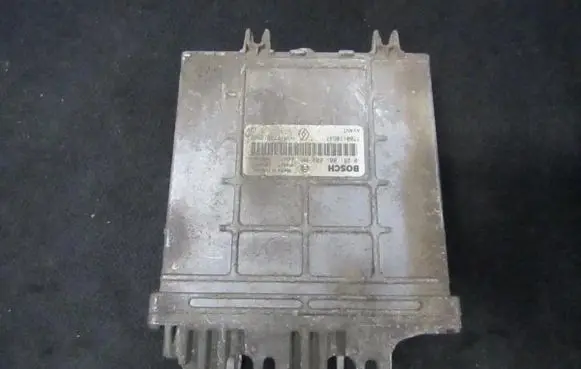 Renault Scenic I Engine control unit/module 0281001809 7700110647