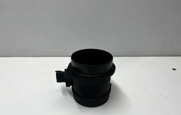 Jaguar F-Pace Mass air flow meter G4D312B579