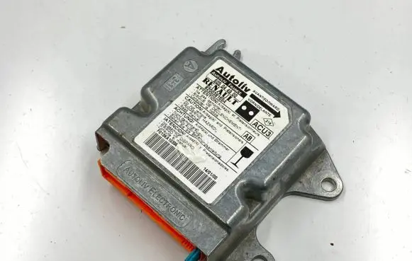Renault Kangoo I Airbag control unit/module 605044900 8200381654