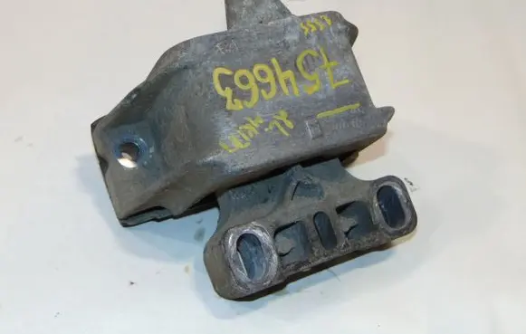 Volkswagen New Beetle Engine mount bracket 1J0199555AJ
