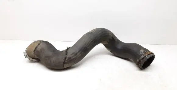 Volvo V70 Intercooler hose/pipe 30792545